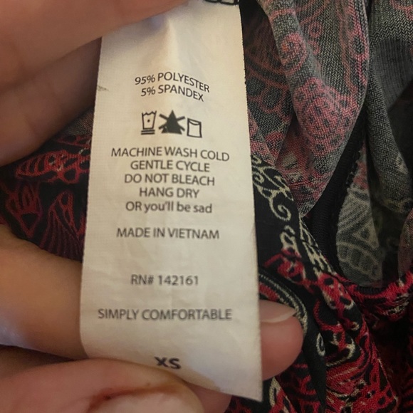 Paisley Lularoe Irma - Picture 4 of 4